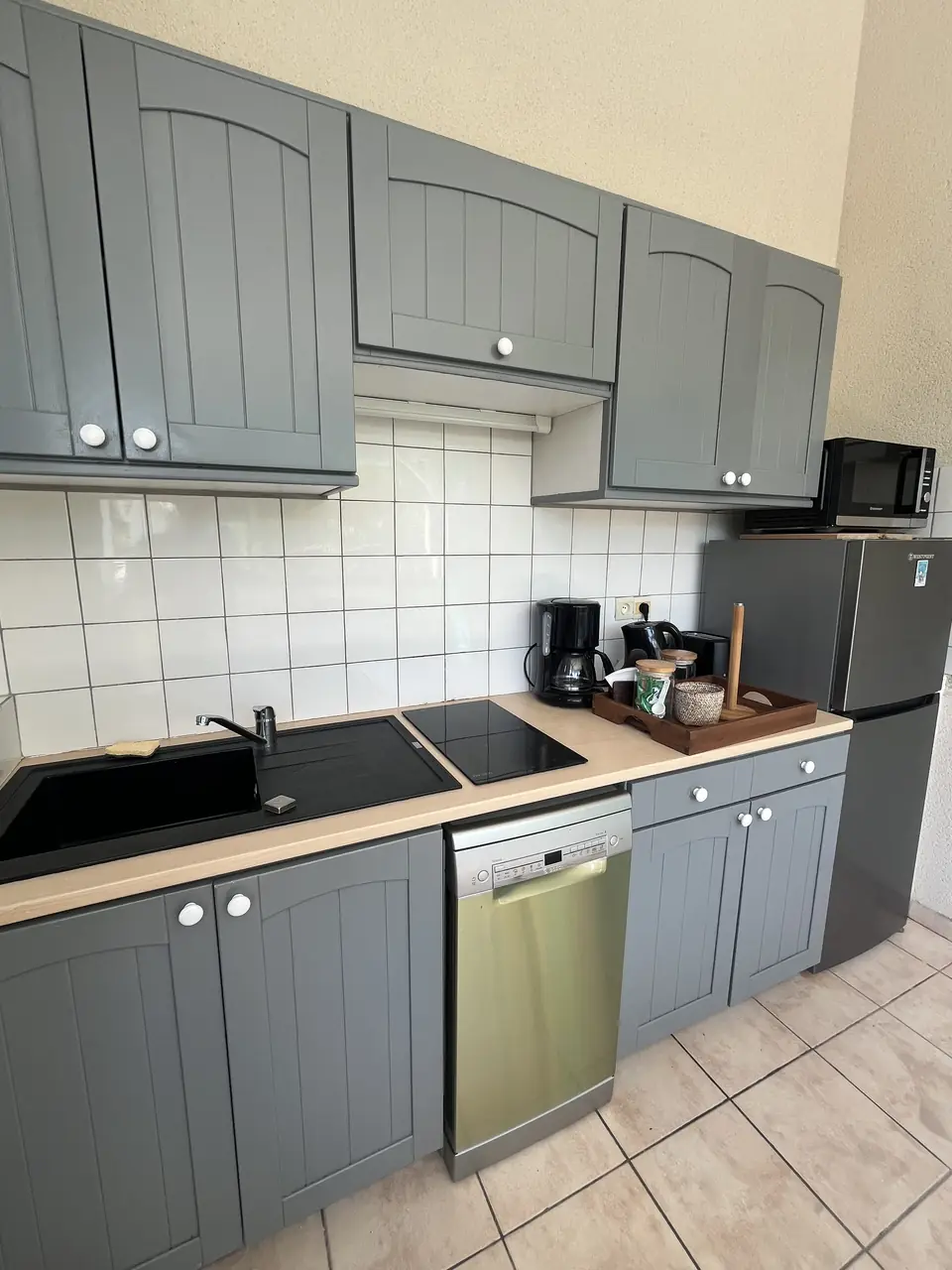 Cuisine équipée de l'appartement